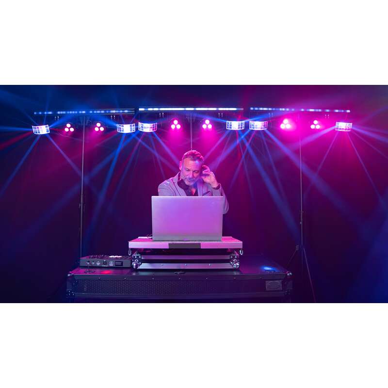 Chauvet GigBAR 3 ILS Party Light Hire - Image 7
